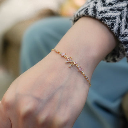 🎀Crystal Bow Bracelet – Elegant Wrist Jewelry with a Romantic Touch