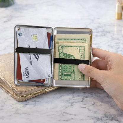 🌙🐈‍⬛ Vintage Versatile Card Holder