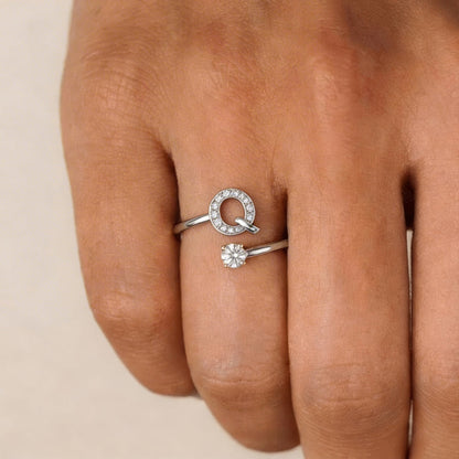 💍 Elegant Adjustable Initial Ring – A Meaningful Gift for Her