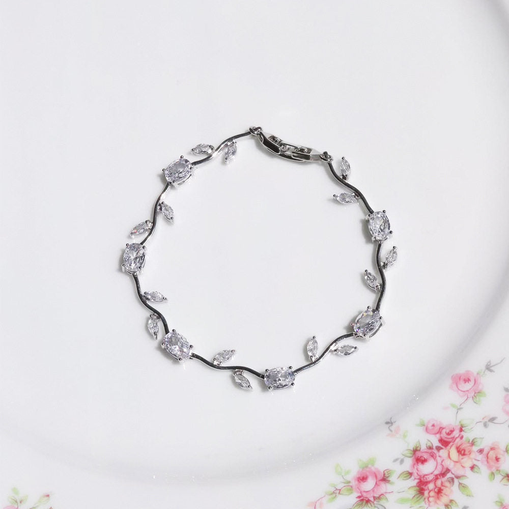 🎁💞Dainty Rose Bracelet