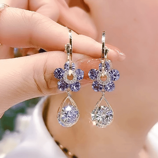 💖 Floral Crystal Drop Earrings