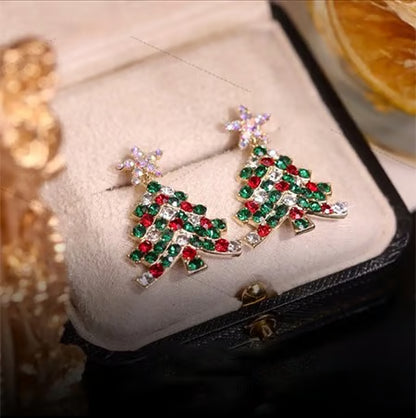 🎄💎 Christmas Tree Drop Earrings — Sparkling & Stylish Holiday Jewelry